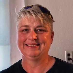 Meet your Posher, Michele